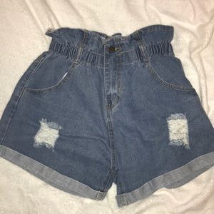 Scrunchie, high waisted distressed shorts